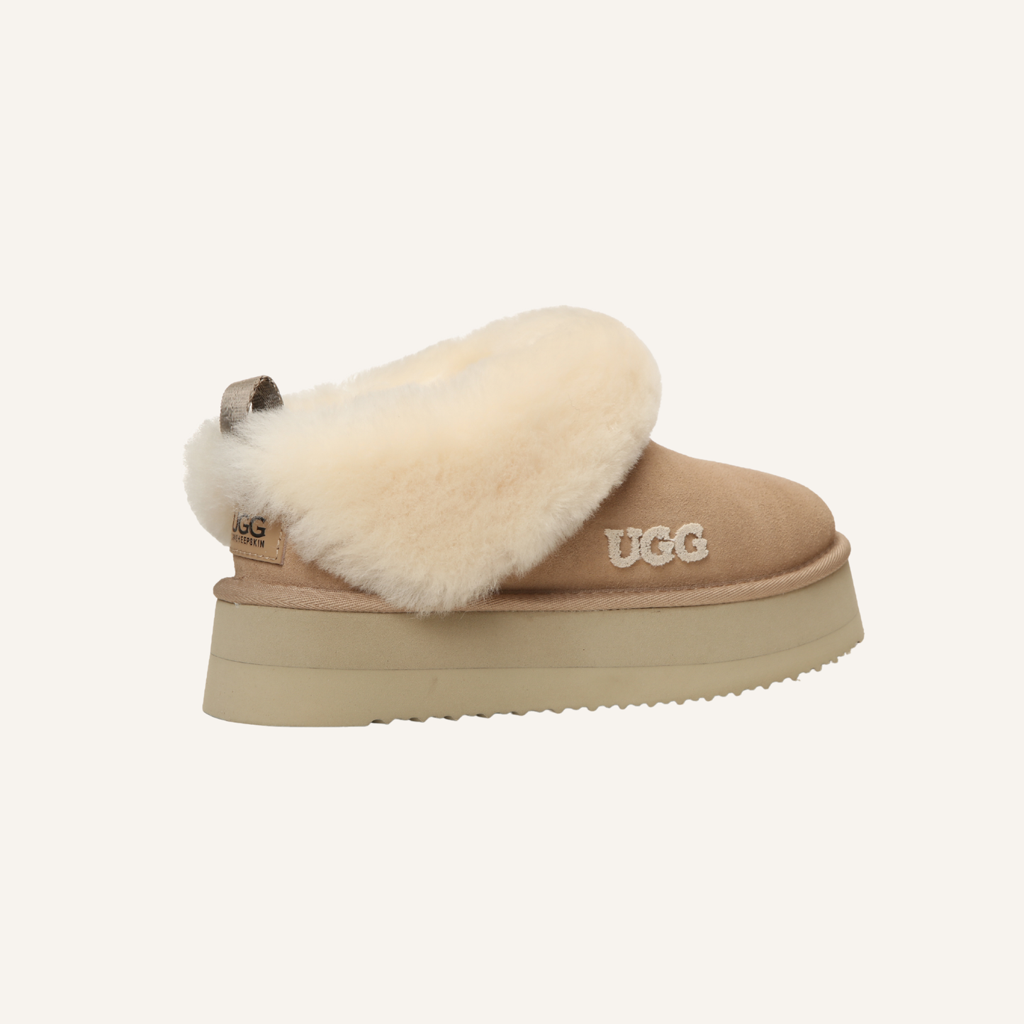 UGG Shelly platform